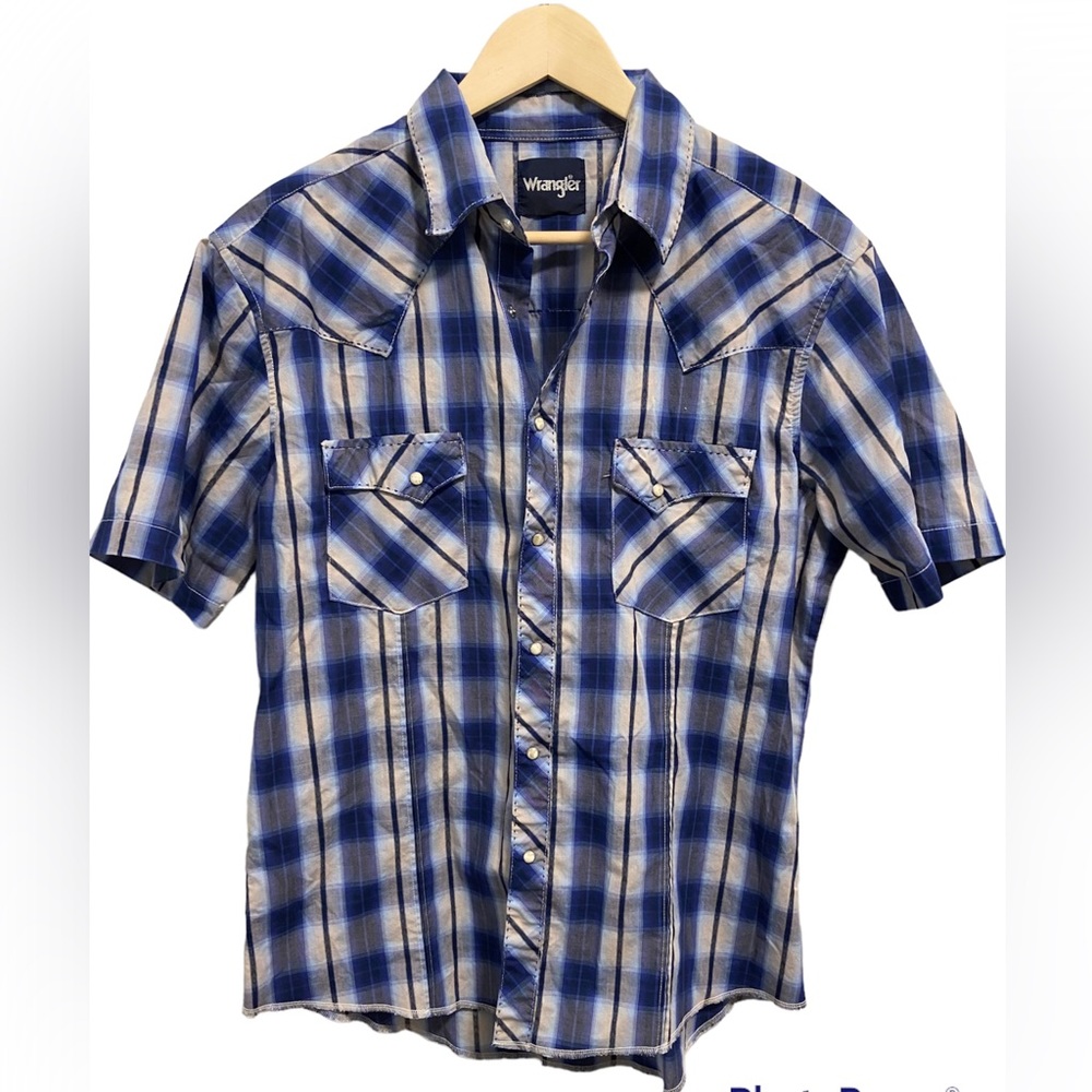 Mens wrangler western cut pearl snap SS blue plaid size large EUC.
